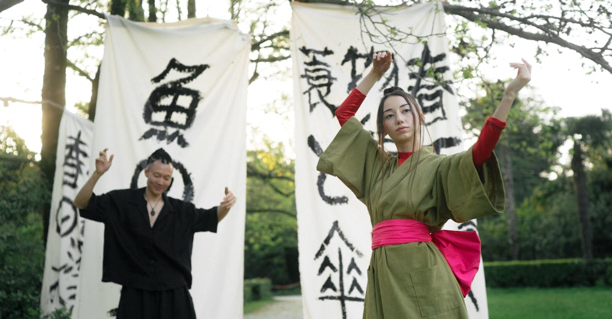 How do you measure a built in wardrobe door?