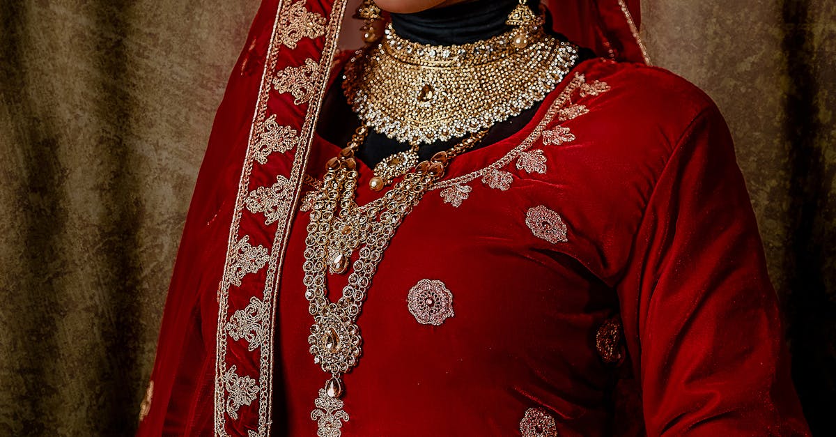 How to modernise built-in wardrobes?